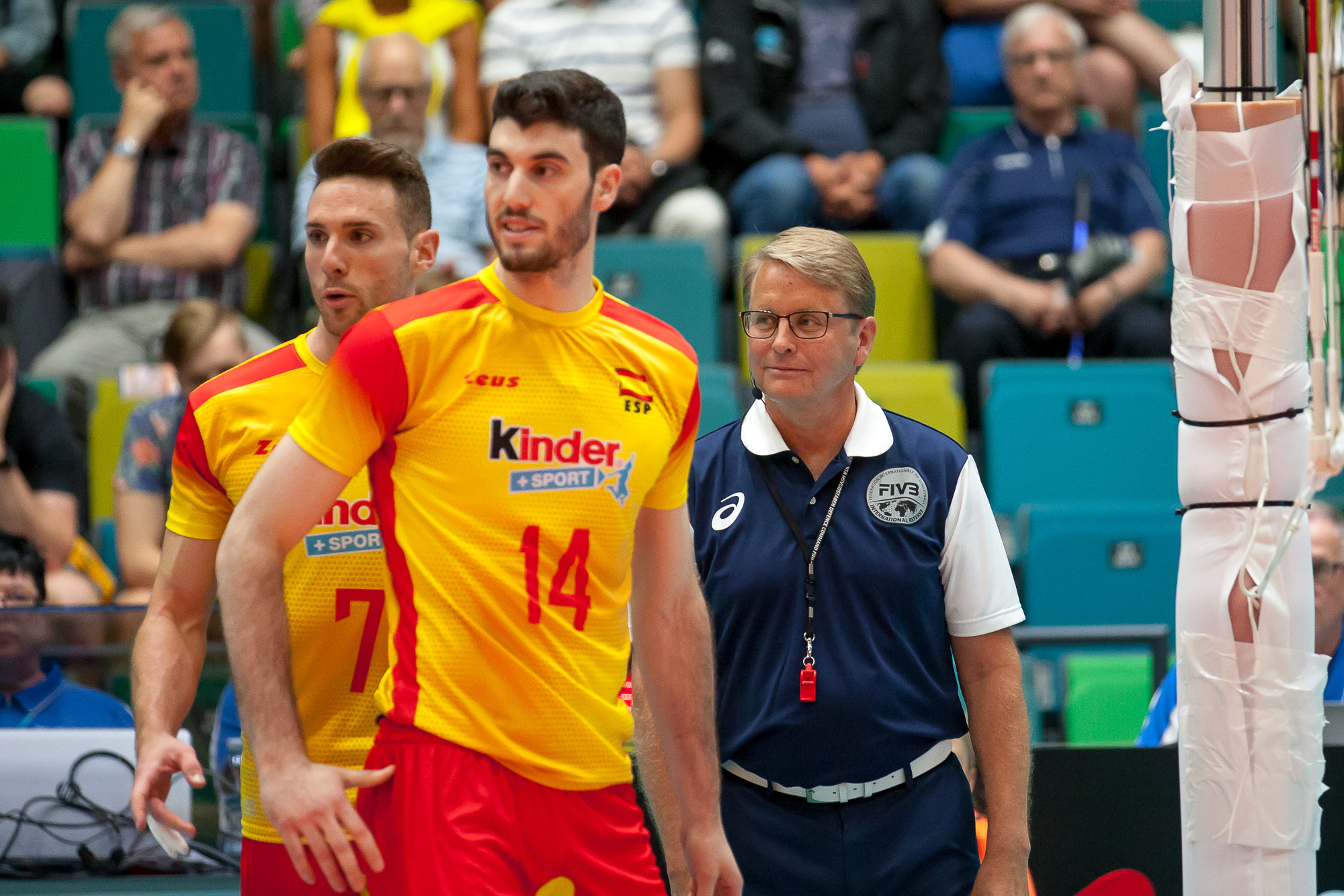 Miki Fornés firma por el Club Voleibol Teruel