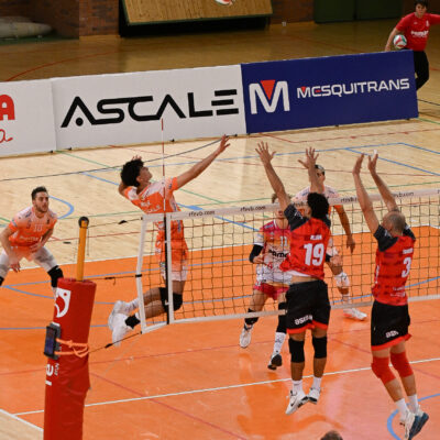 Apasionante fin de semana de voleibol en Los Planos