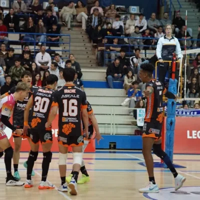 Victoria del equipo de Superliga y sin premio para la base del Pamesa Teruel Voleibol